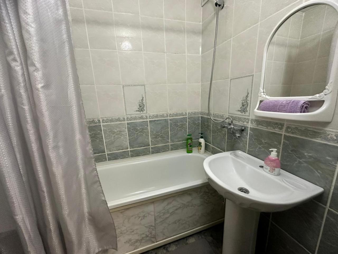 Lux Home На Берегу Ульбы Ustʼ-Kamenogorsk Εξωτερικό φωτογραφία